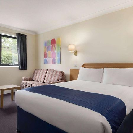 Days Inn סטאפורד מראה חיצוני תמונה